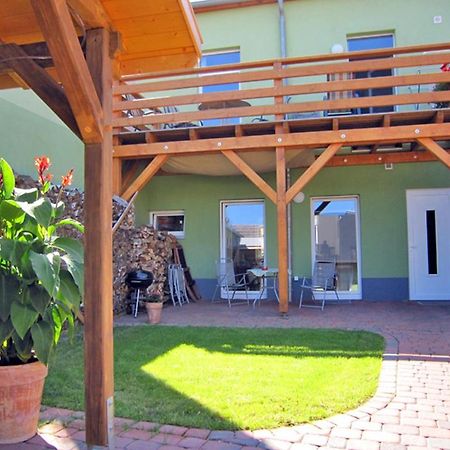 Ferienwohnung Gartenstrasse Малхов Екстериор снимка